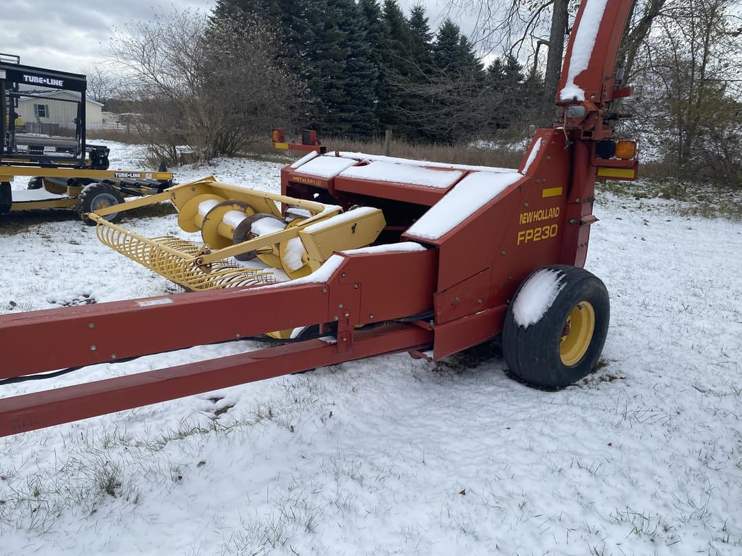 Image of New Holland FP230 Primary image