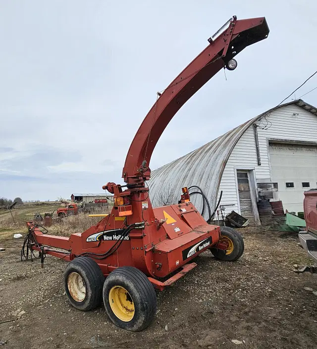 Image of New Holland FP230 equipment image 3