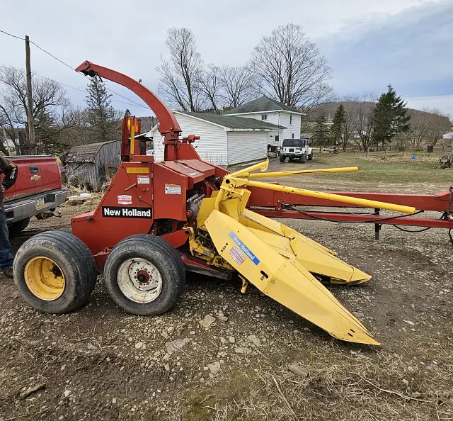 Image of New Holland FP230 equipment image 4