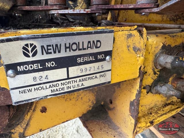 Image of New Holland FP230 equipment image 2