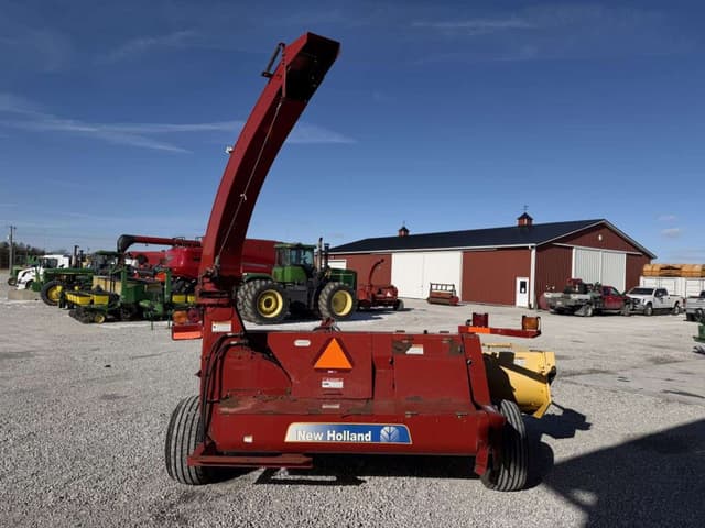 Image of New Holland FP230 equipment image 4