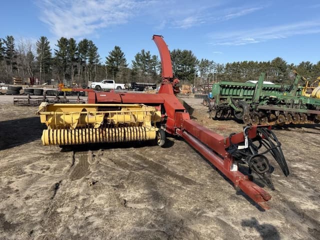 Image of New Holland FP230 equipment image 1