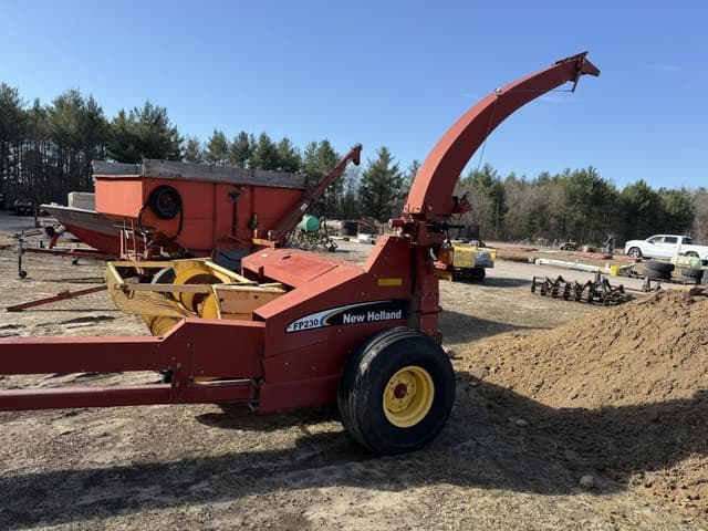 Image of New Holland FP230 equipment image 3