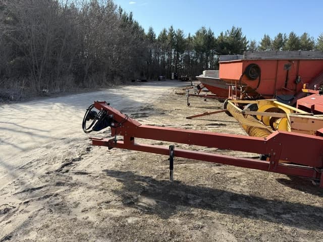 Image of New Holland FP230 equipment image 4