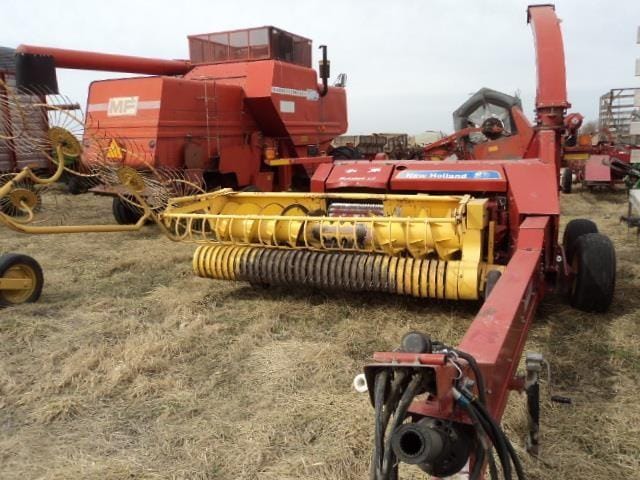 New Holland FP240 Equipment Image0