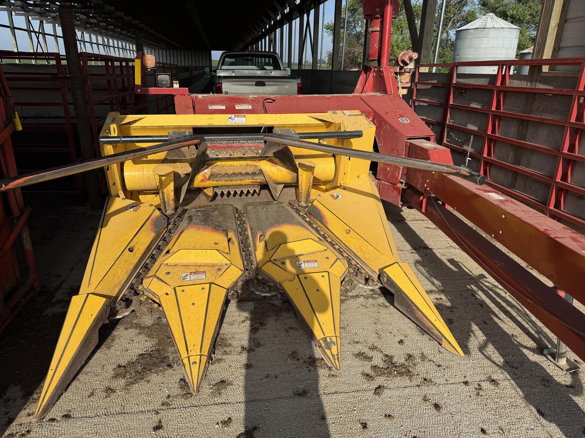 New Holland FP240 Equipment Image0