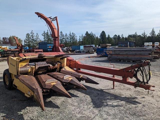 Image of New Holland FP240 equipment image 2