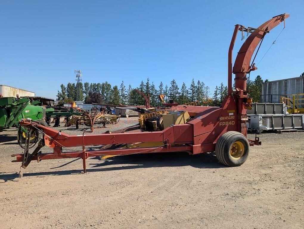 Image of New Holland FP240 Primary image