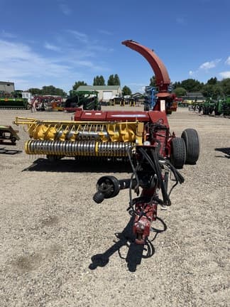Image of New Holland FP240 equipment image 1