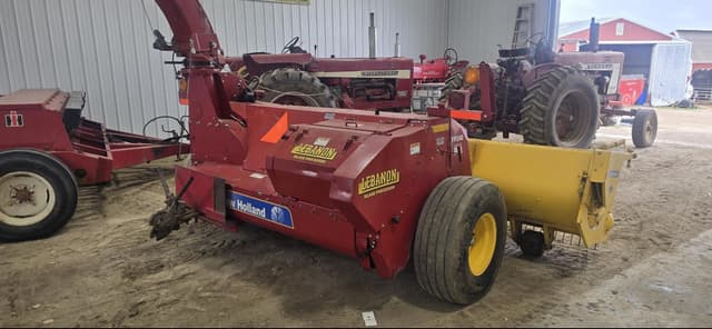 Image of New Holland FP240 equipment image 2