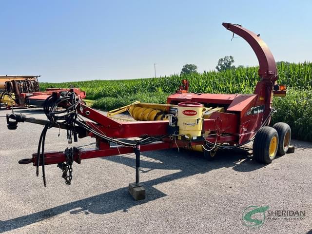 Image of New Holland FP240 equipment image 1