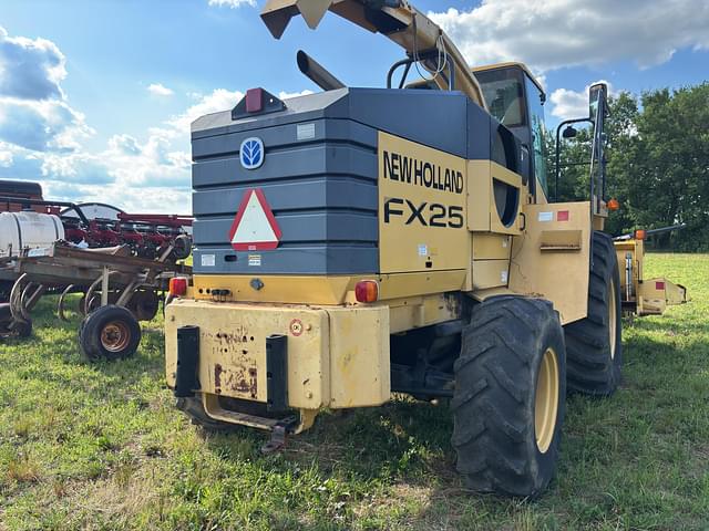 Image of New Holland FX25 equipment image 3