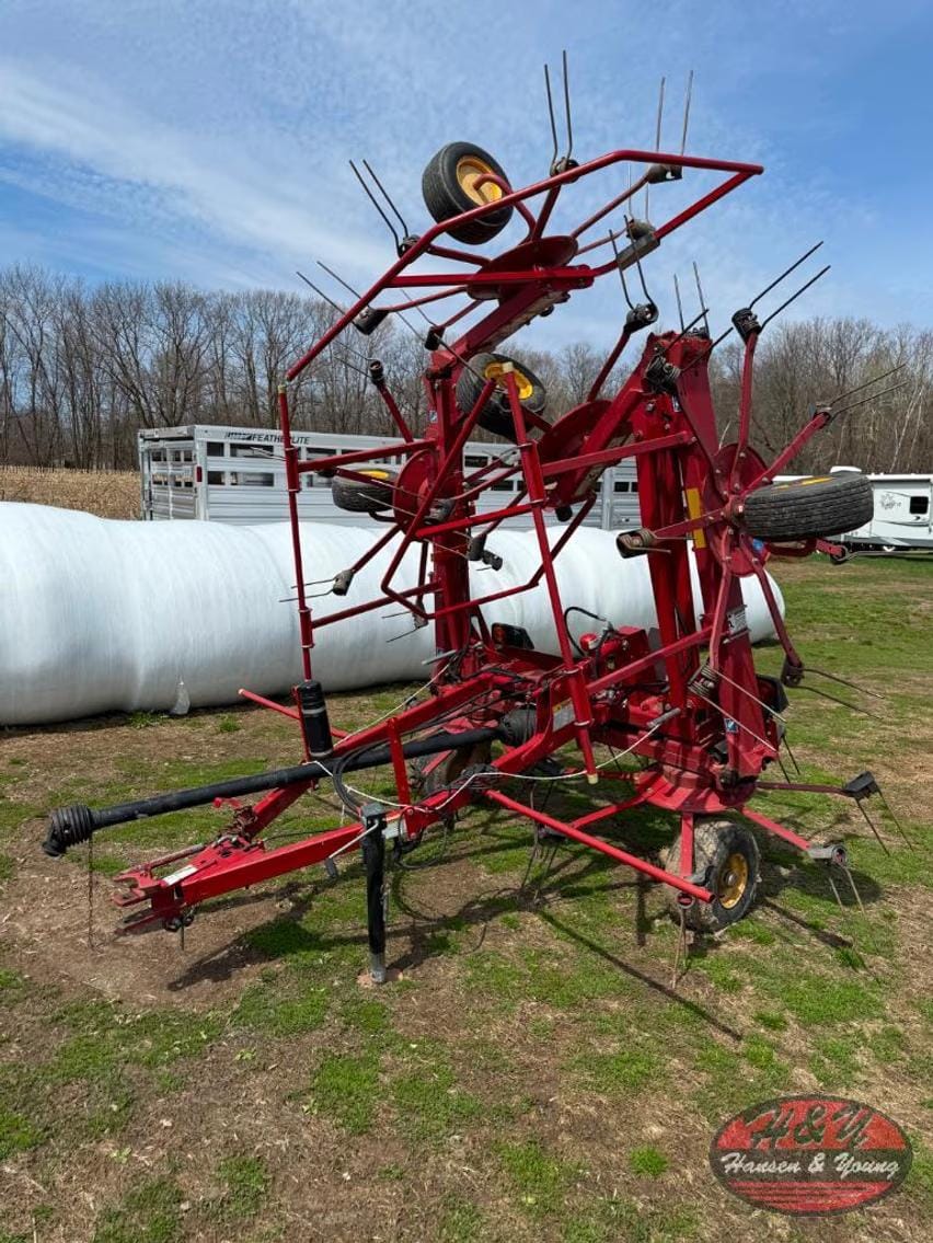 New Holland H5270 Equipment Image0