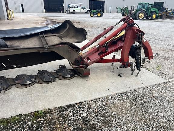 Image of New Holland H6740 equipment image 4