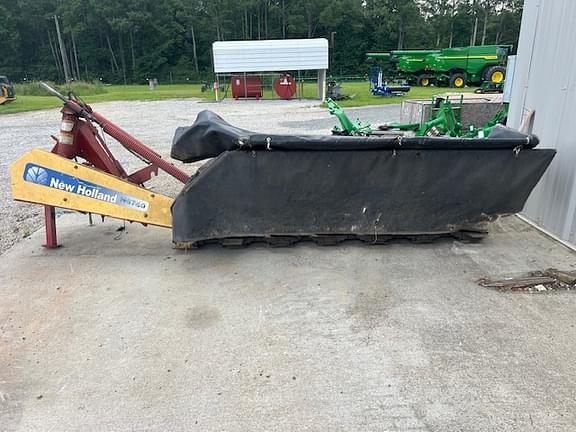 Image of New Holland H6740 equipment image 1