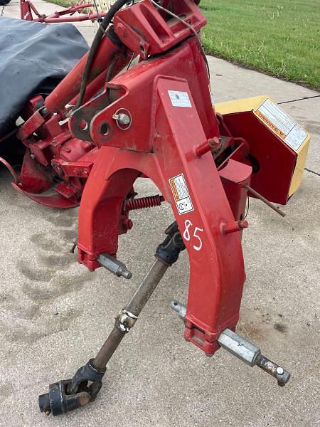 Image of New Holland H6740 equipment image 4