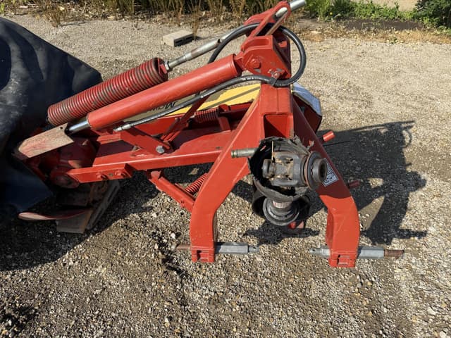 Image of New Holland H6750 equipment image 1