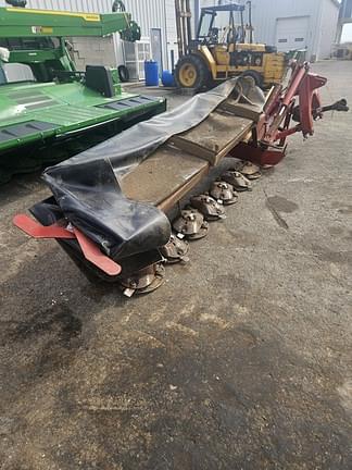 Image of New Holland H6750 equipment image 4
