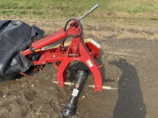 Image of New Holland H6750 equipment image 2