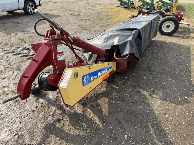 Image of New Holland H6750 equipment image 3