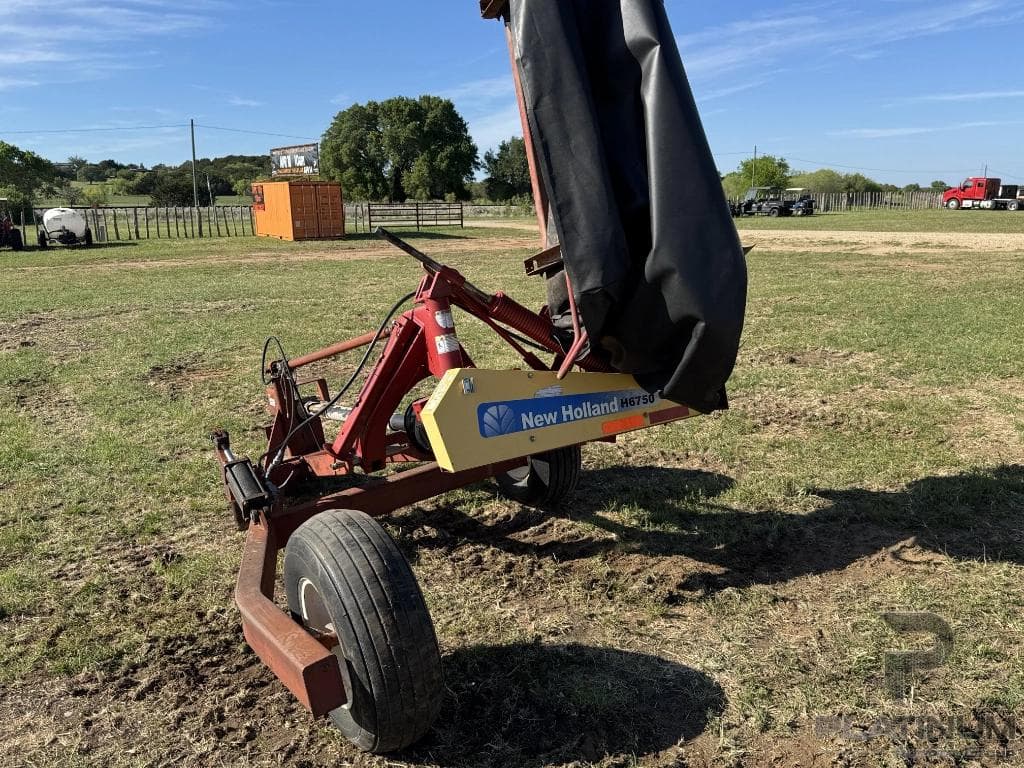 Image of New Holland H6750 Image 1