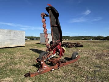 Main image New Holland H6750