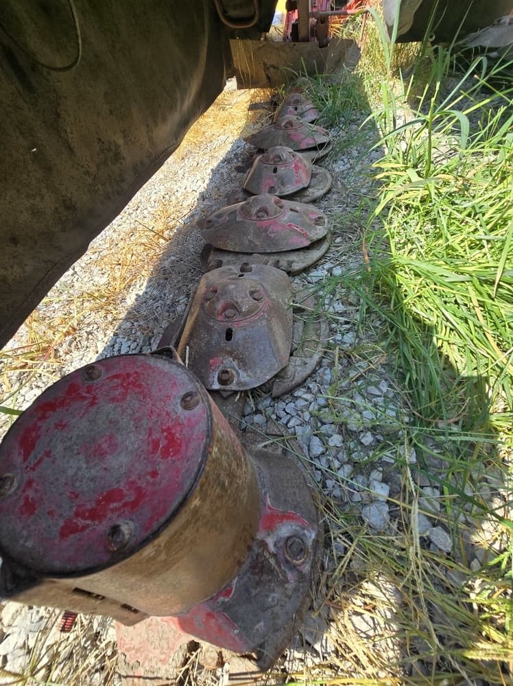 Image of New Holland H6750 Image 1