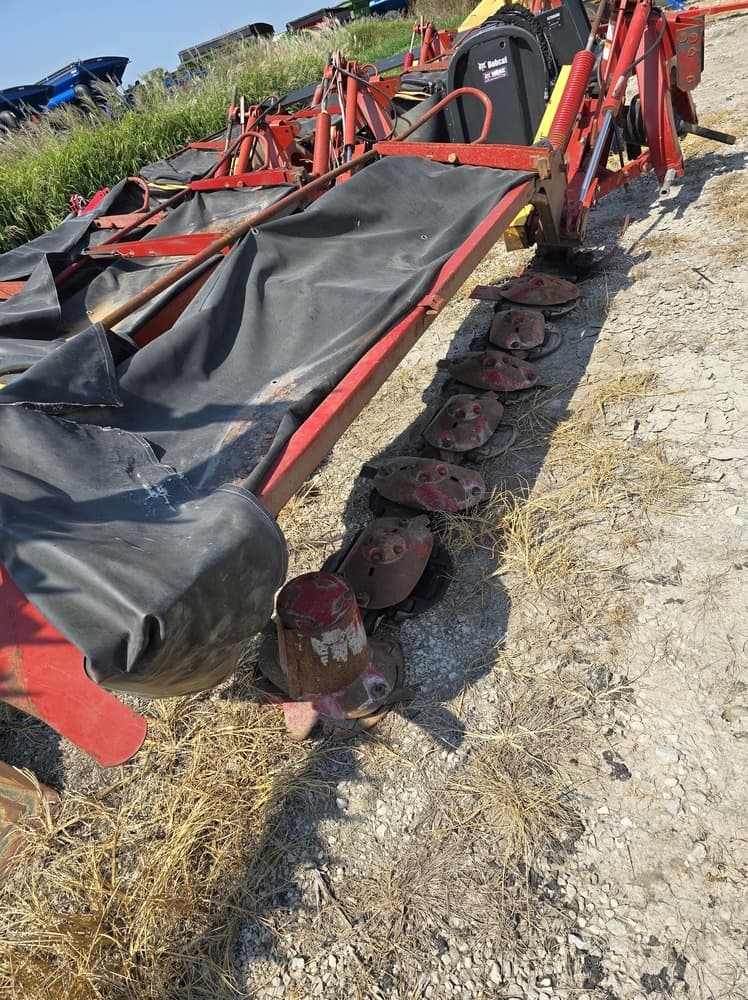 Image of New Holland H6750 Image 0