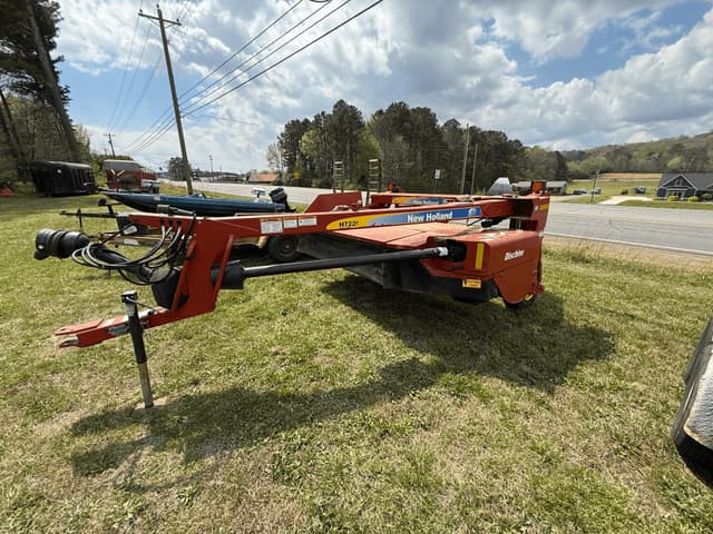 Image of New Holland H7220 equipment image 3