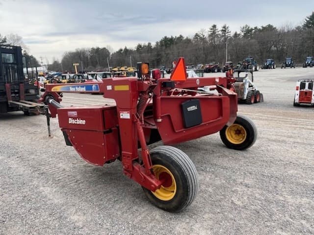 Image of New Holland H7230 equipment image 4