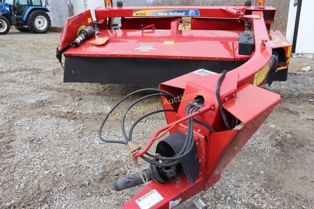 Main image New Holland H7230