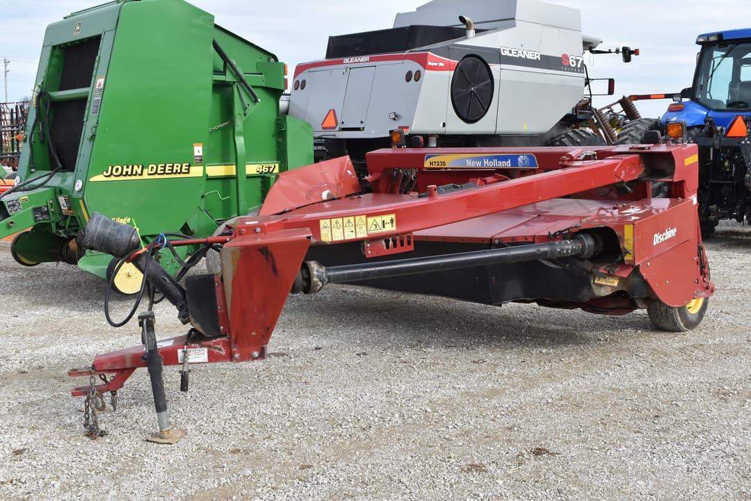 Image of New Holland H7230 Primary image