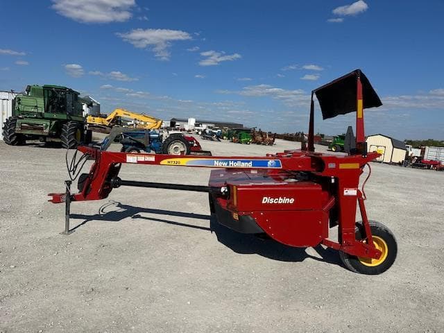 Image of New Holland H7320 equipment image 1