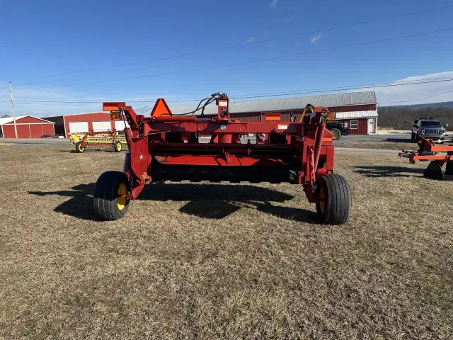 Image of New Holland H7450 equipment image 3
