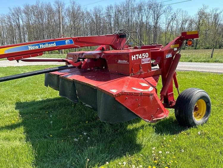 Main image New Holland H7450 1