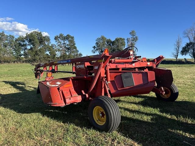 Image of New Holland H7460 equipment image 1