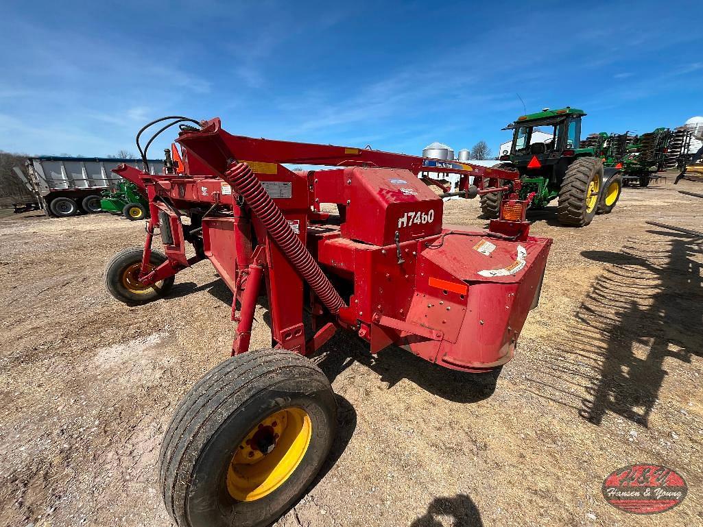 Image of New Holland H7460 Primary image