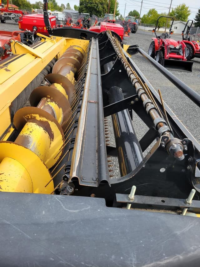 Image of New Holland H8040 equipment image 4