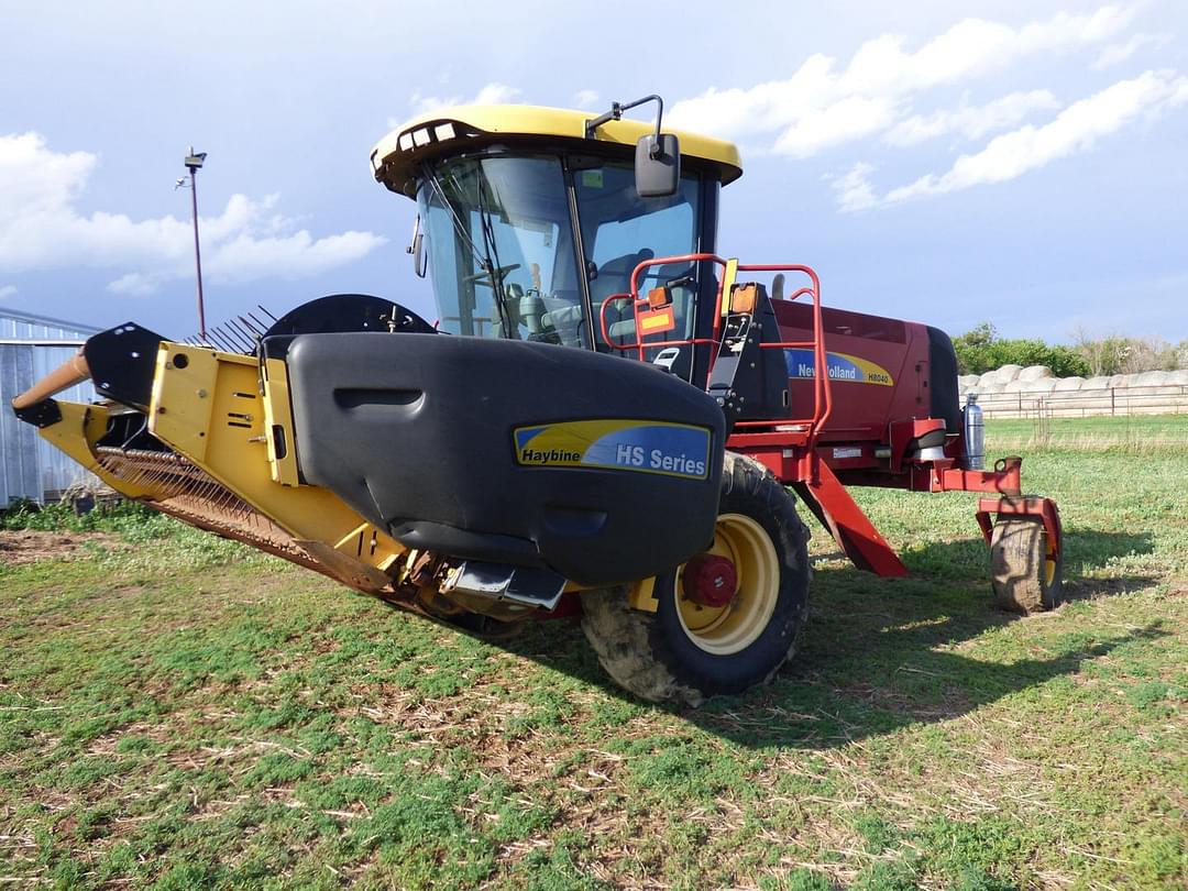 Image of New Holland H8040 Primary Image