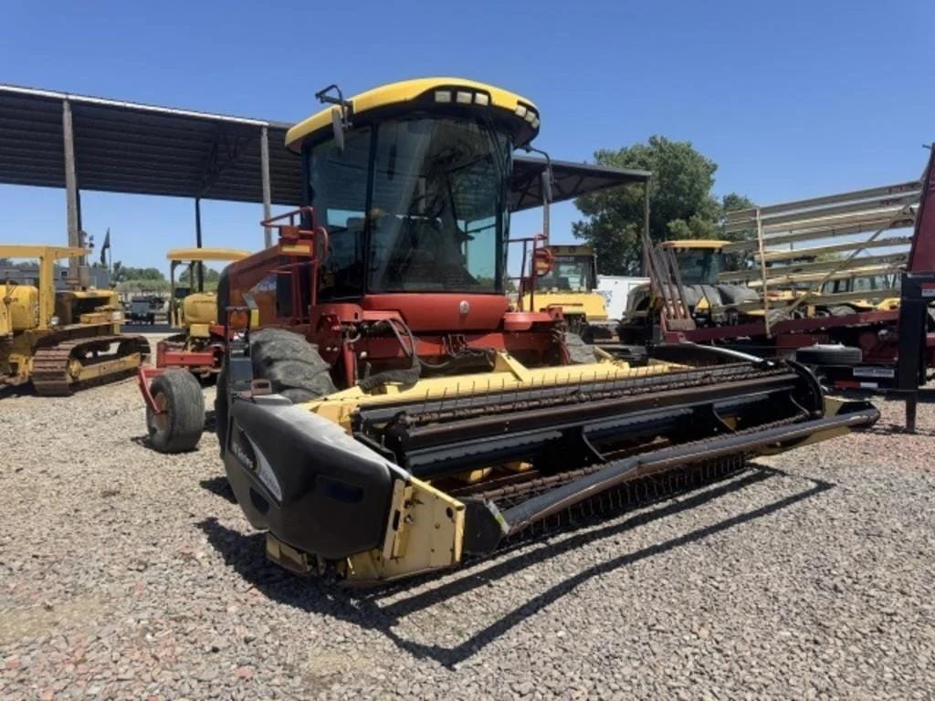 New Holland H8040 Equipment Image0