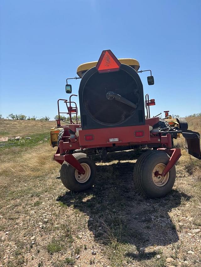 Image of New Holland H8080 equipment image 1