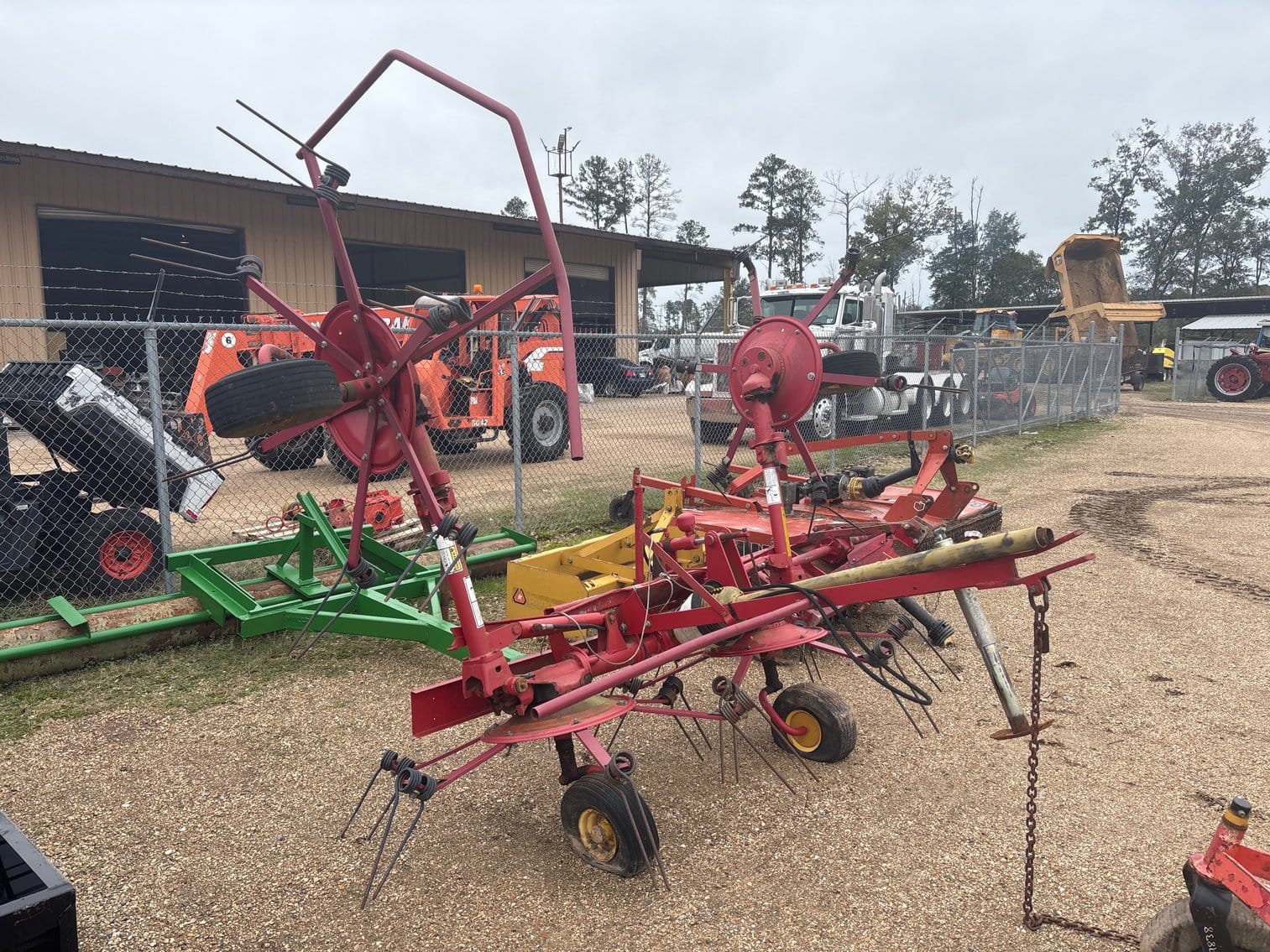 New Holland 163 Equipment Image0