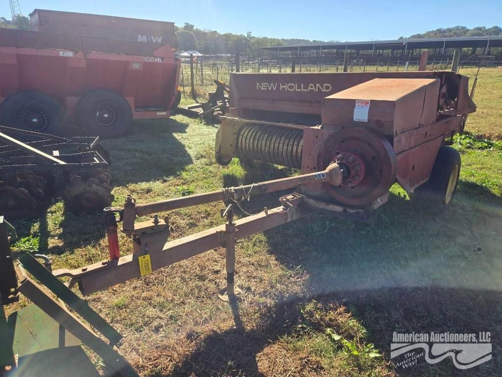 New Holland 315 Equipment Image0