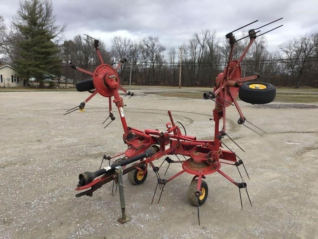 Main image New Holland 163