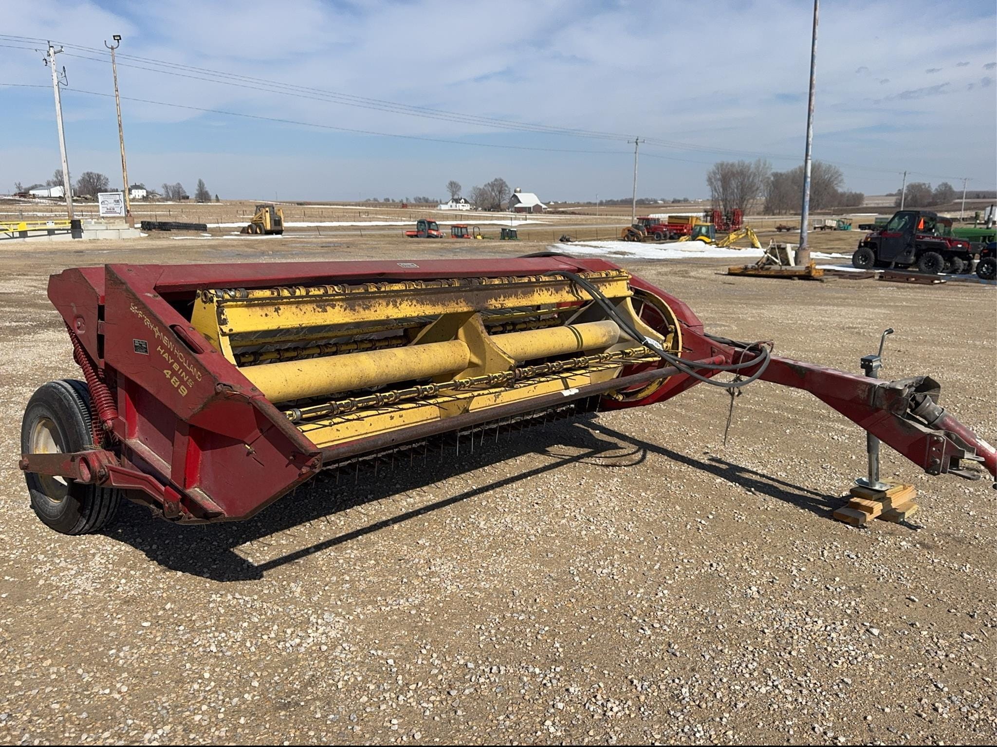 New Holland 489 Equipment Image0