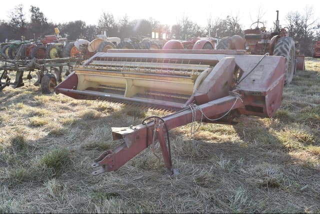 Image of New Holland 489 equipment image 2