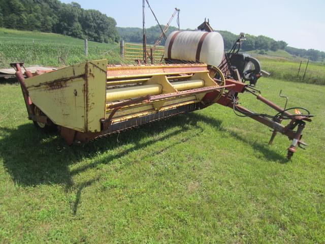 Image of New Holland 479 equipment image 2