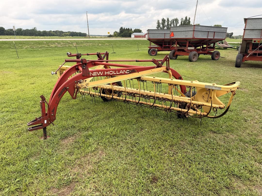 Image of New Holland 258 Primary image