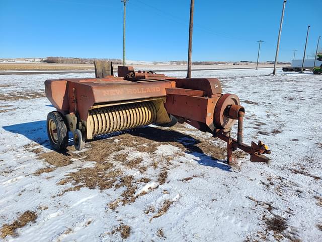 Image of New Holland Hayliner 268 equipment image 1