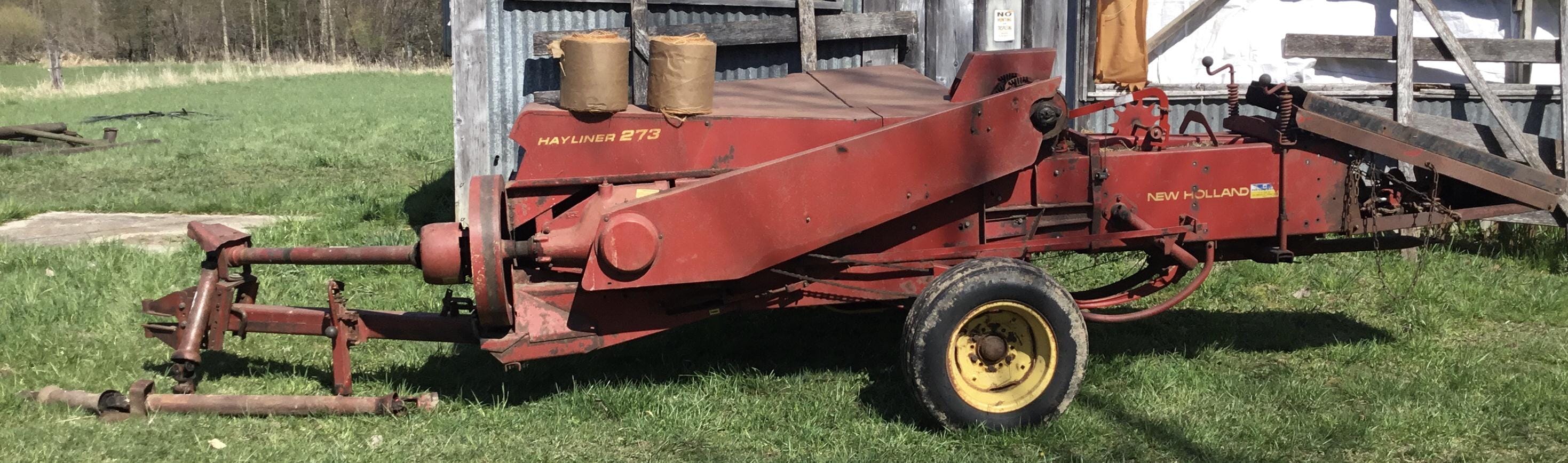 Main image New Holland Hayliner 273